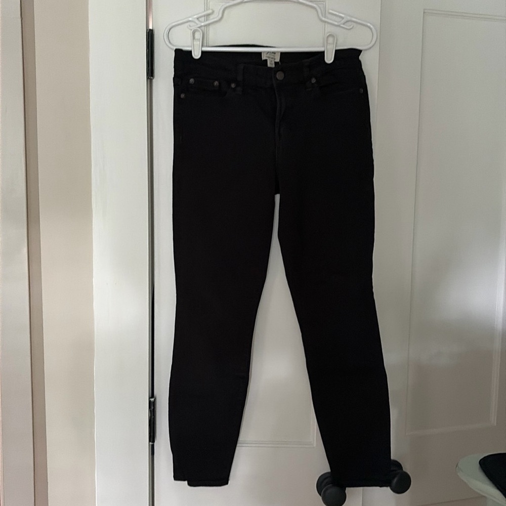J crew < jeans